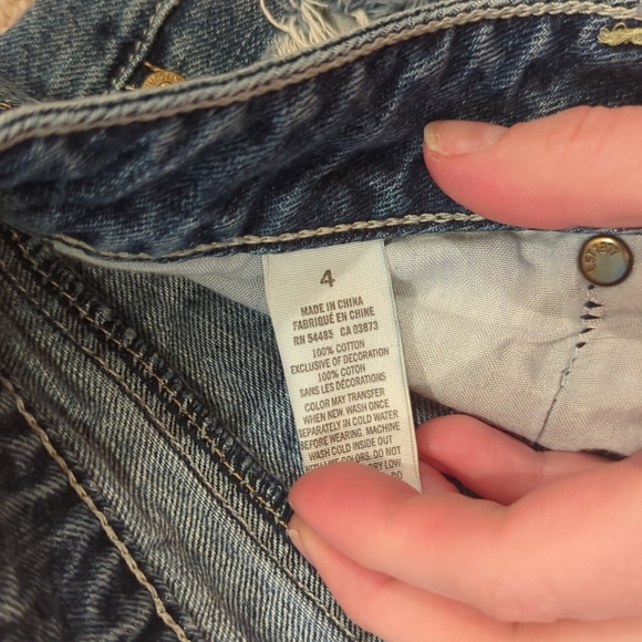 American Eagle Embellished Pocket Jean Shorts - Picture 3 of 5